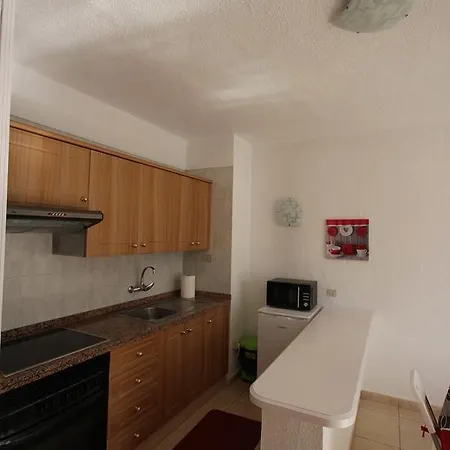 Las Floritas Apartment *